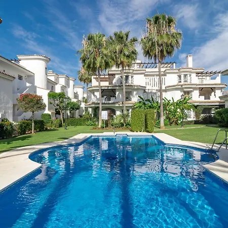 Apartment Lnm10 - Casa Naranjos Puerto Banus By Roomservices *