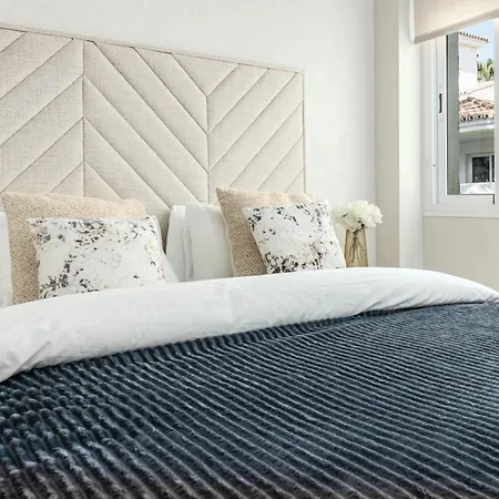 Lnm10 - Casa Naranjos Puerto Banus By Roomservices