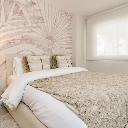 Apartment Lnm10 - Casa Naranjos Puerto Banus By Roomservices Marbella